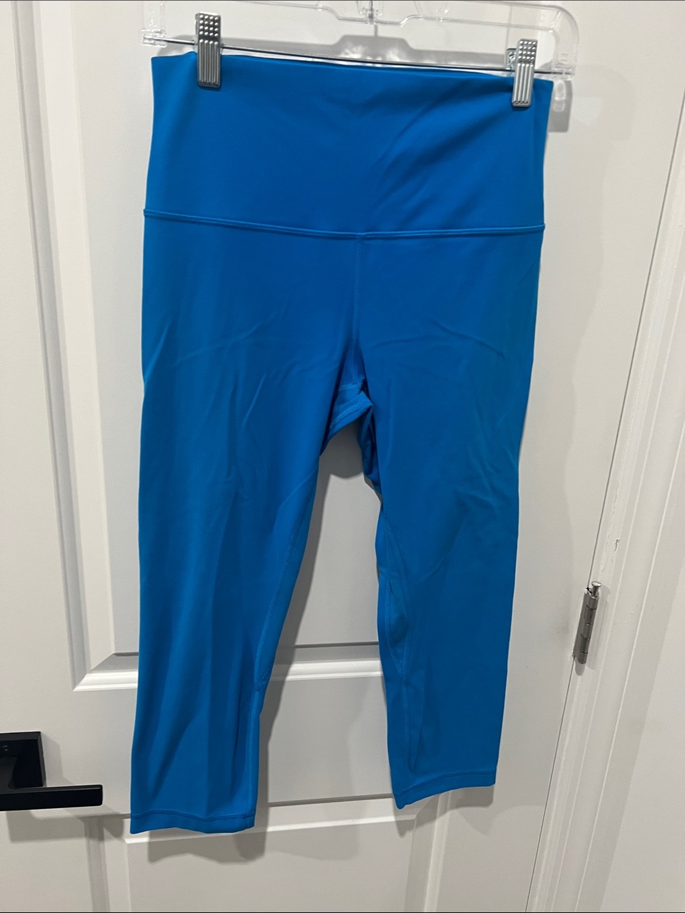 lululemon athletica Bright Blue High-Waist Capri Leggings Size 8